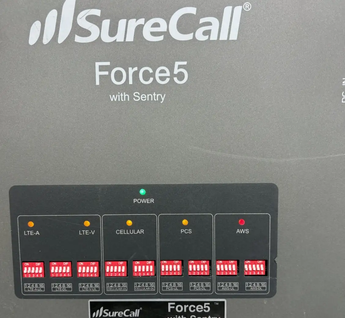 Force5 front panel: POWER green, AWS red, the other band LEDs amber.